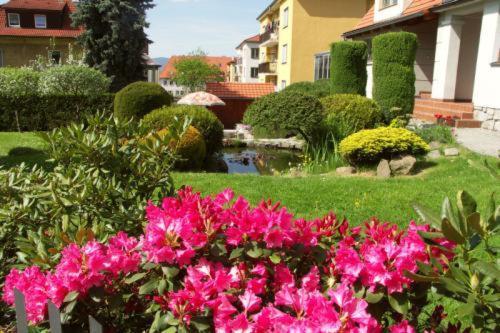 A.Dalia Hotell Karlsbad Exteriör bild