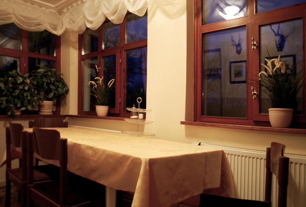 A.Dalia Hotell Karlsbad Exteriör bild